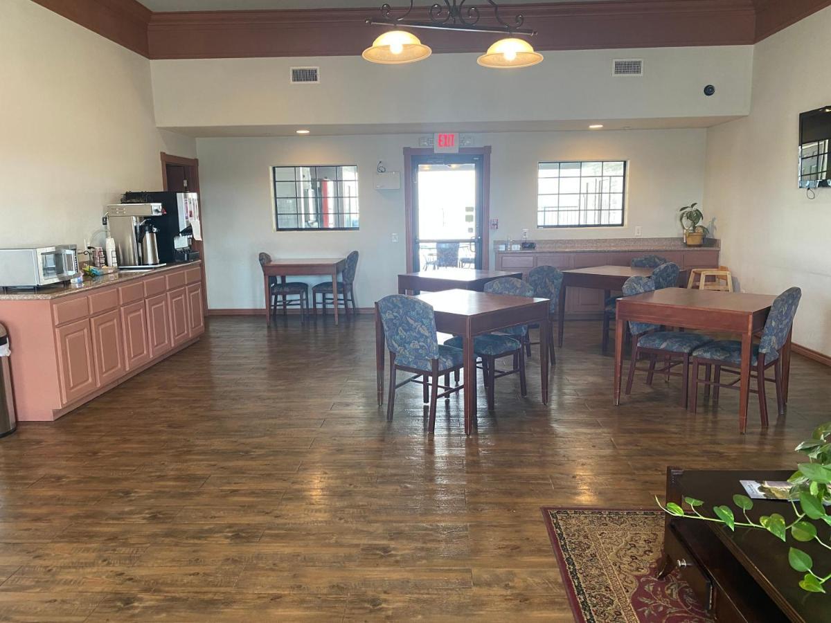 Southern Inns And Suites Now Offering Rv Spaces For Rent Yorktown ภายนอก รูปภาพ