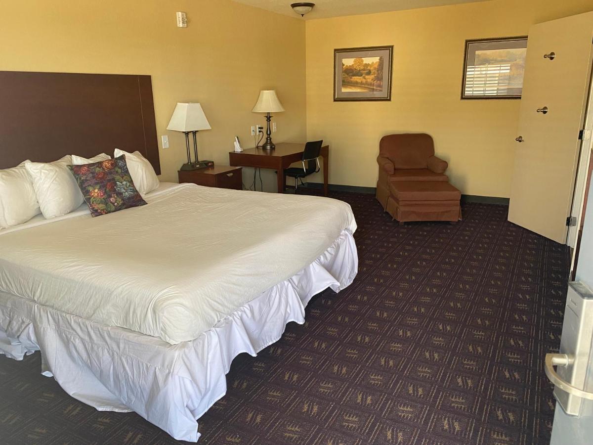 Southern Inns And Suites Now Offering Rv Spaces For Rent Yorktown ภายนอก รูปภาพ