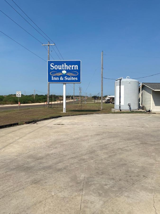 Southern Inns And Suites Now Offering Rv Spaces For Rent Yorktown ภายนอก รูปภาพ
