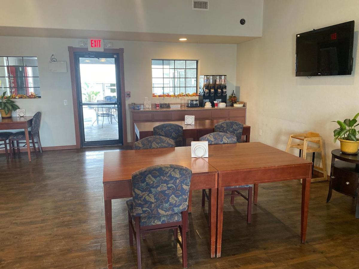 Southern Inns And Suites Now Offering Rv Spaces For Rent Yorktown ภายนอก รูปภาพ